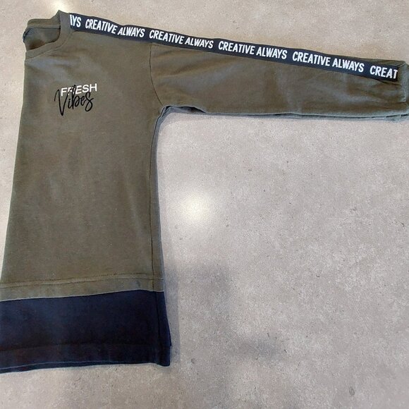 MAX Women's Typographic Print Crew Neck Long Sleeves Sweatshirt Olive/Black SML - Picture 9 of 13